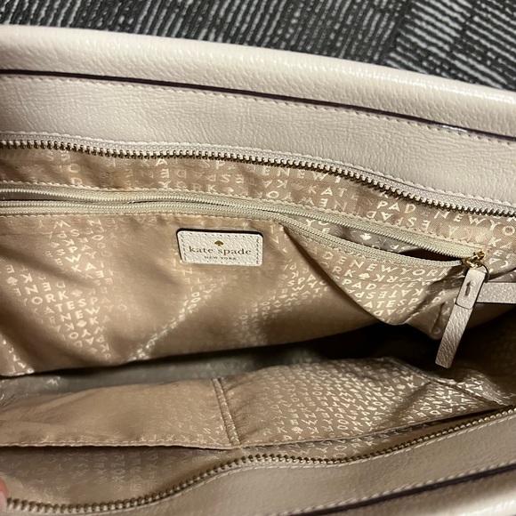 Kate spade purse - Picture 1 of 2